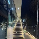 이룬 스터디카페 | [강남역 대형카페] 예술과 휴식이 공존하는 역삼동 갤러리 카페 셀렉티드닉스, 클래식 티라미수 후기