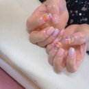 네일도 이쁘다