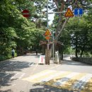 범어사매표소 계단 아래 이미지