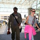 실과 함께 이미지