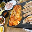 용두똥돼지 이미지