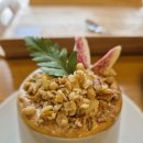 대티터널입구 | 서대신동 꽃마을 속 아늑한 카페 빅토리아