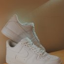 하얀운동화 이미지