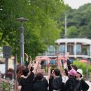 바른자세모델워킹 이미지