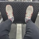 실내 근력운동 이미지