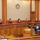 [속보] 헌재 “한덕수 총리의 헌법재판관 2명 지명, 효력 정지” 이미지