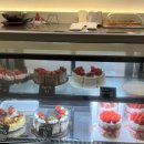 두척동070 | [마산두척동]카페 자갈커피: 넓은 공간과 깔끔한 인테리어 카페