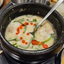 아진유통 | [영등포구청] 고기가 잔뜩 들어있는데, 고기로 우려낸 몸보신 되는 진한 돼지국밥 맛집 화개장터