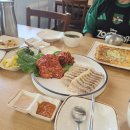 대전 유천동 맛집 가볼만한곳 점심특선 보쌈 정식 먹거리 족사랑