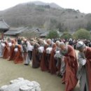 텅빈충만 이미지