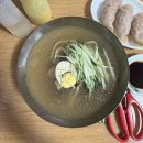 대동오토바이 - 서대문구 응암로 126 | 중랑구 용마산 개성칡냉면 — 진한 물냉면 육수에 매콤 김치만두 조합