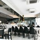 더 플라잉 팬 화이트