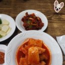 꿀꿀이족발집 이미지