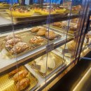 빨간지붕coffee | [내돈내산] 여수 따부카페 아인슈페너 디저트 맛집 국동 오션뷰 베이커리 후기