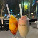 [슬로우어스] 송파/송리단길/석촌호수맛집 호수단길 대형 거북이카페 추천 후기