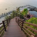 햇빛부서지는바다 이미지