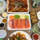 원통포장맛집 . 원통장충왕족발보쌈에서 명태조림포장했어요 .