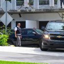 홀라우스 이미지