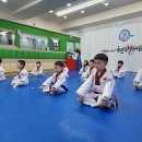 일상 도구를 이용한 리듬타 배우기 | 부천 중동 경희대박사 현대 태권도에서 태권도에서 배운 예절과 생활 태도