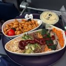 EWR빌딩 | EP1. 단돈 65만원의 에어프레미아 뉴욕EWR 왕복 후기(눕코노미, 우버존, 충전, 와이파이)