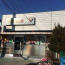 텃밭에노는닭 이미지