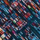 현물 운임 폭락으로 통신사 수익 급감 위기 이미지