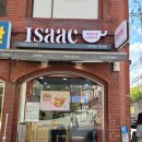 서초역 3번출구 앞 이미지