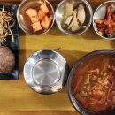 250306 저녁은 Food court 이미지