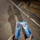 권재희 | 누군가를 넘치게 좋아한다는 건 참 신기하게도