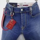 사르토리아(SARTORIA) 이미지