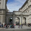 화이트홀 이미지