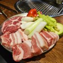 사람과터전 | 서울숲 맛집 삼겹살 '성수터전' 쫀득 삼겹 시원한데서 구워주는 곳