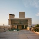 People Who Lost Love 이미지