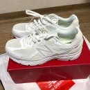 뉴발란스현대디큐브