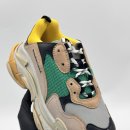 신지세탁소 | 트리플 S 스니커즈 * 자연스럽게 패턴에 맞춰 작업 - 인천 명품 신발 세탁소 복원,수선,밑창보강