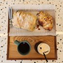 충혼길 | 남춘천역빵집 "온의동베이커리" 갓 나온 빵을 맛볼 수 있는 춘천 로컬 빵집 솔직 후기