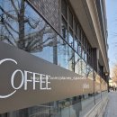 GS25효자중앙점 | 서촌 경복궁 담장 뷰 명소가 편의점? GS25 청와공간점에서 찾은 세렌디피티(serendipity)