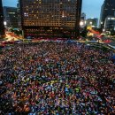 "여러분의 분노로 청와대 침묵 깨야 한다" 서울광장 2만 5천개 촛불, 최대인원 참석 이미지