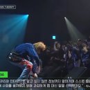 외계인 침공시 공연중독자는 공연음란죄로 잡혀간다