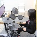 취미드럼레슨하고있습니다.