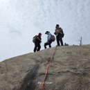 곰바위 앞 이미지