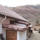 언덕위의 하얀집 이미지