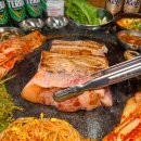 솥뚜껑 삼겹살 이미지