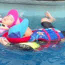 수달수영장 앞 이미지