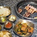 팔만식당 | [여의도 맛집] AI로봇이 초벌하는 신개념 고깃집! 팔만식당1970 돈돈한판 &amp; 순두부된장술밥 후기