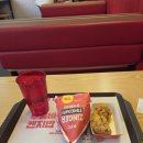 치킨3월이 | KFC 3월 1900원 치킨 솔직 후기: 메뉴별 칼로리와 추천 조합 공개!