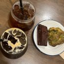 [수원] 인계동 카페 디저트 추천 휘낭시에 쿠키 맛집 <카페따돗>