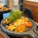 논현역 6번출구 뒤 이미지