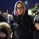 전화(戦火)로 얼룩진 80년 전과 땅이 이어진 현대...국경을 넘는 사람들의 &#34;냄새&#34;와 &#34;기억&#34; 각각의 &#34;목숨 건 여로&#34;, 세계의 이민 이미지