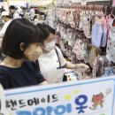 옷고르는고양이